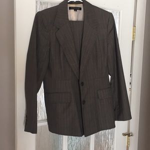 Ann Klein suit with pants